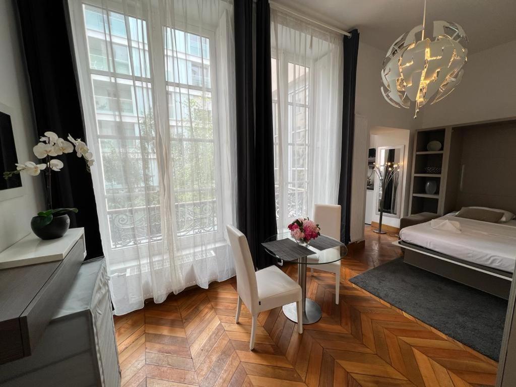 Апартаменти Le Lumineux - Le Chic En Hypercentre - Bellecour Ліон Екстер'єр фото